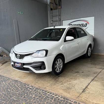 TOYOTA ETIOS 1.5 X SEDAN 16V FLEX 4P AUTOMÁTICO